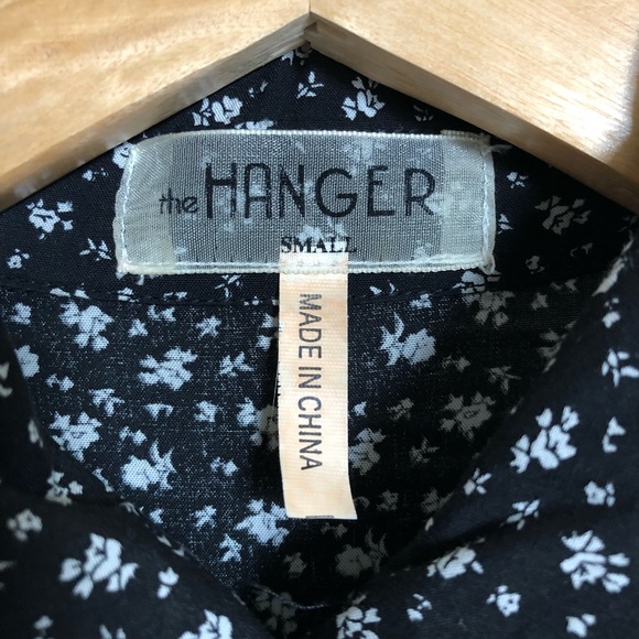 Fun fitted floral black & white jumpsuit size S - Picture 5 of 10